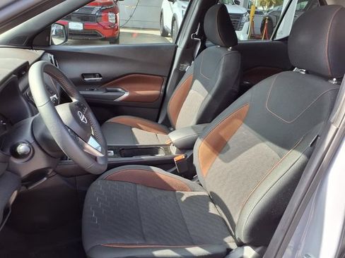 Used 2024 Nissan Kicks SR w/ Interior Electronics Package FWD image 14