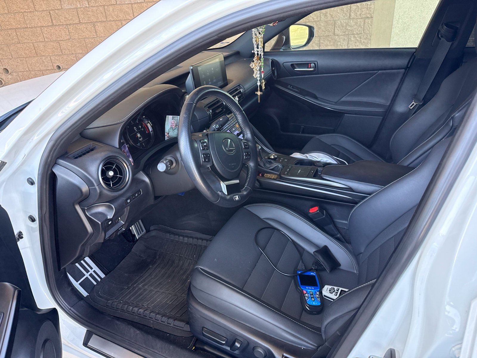 Used 2023 Lexus IS 350 F Sport w/ Accessory Package 2 RWD image 4