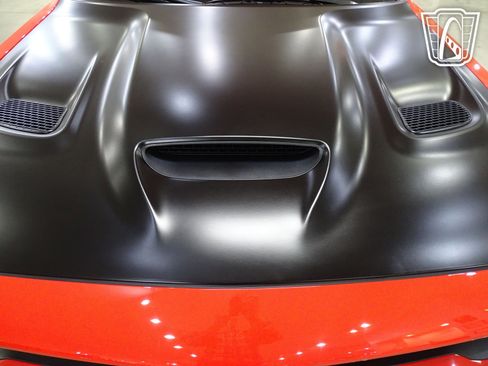 Used 2016 Dodge Challenger SRT Hellcat image 26