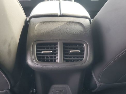 Used 2025 Buick Envision Preferred image 12