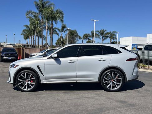 Used 2021 Jaguar F-PACE SVR image 2