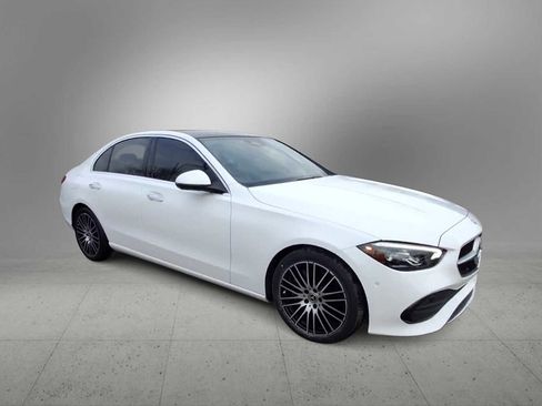 Used 2023 Mercedes-Benz C 300 4MATIC Sedan image 2