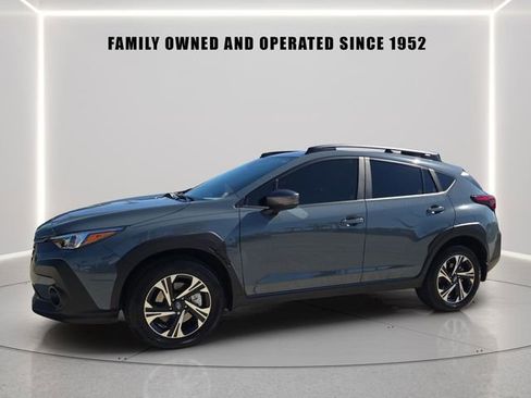 Certified 2024 Subaru Crosstrek 2.0i Premium image 1
