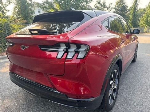 Used 2022 Ford Mustang Mach-E Premium RWD image 5