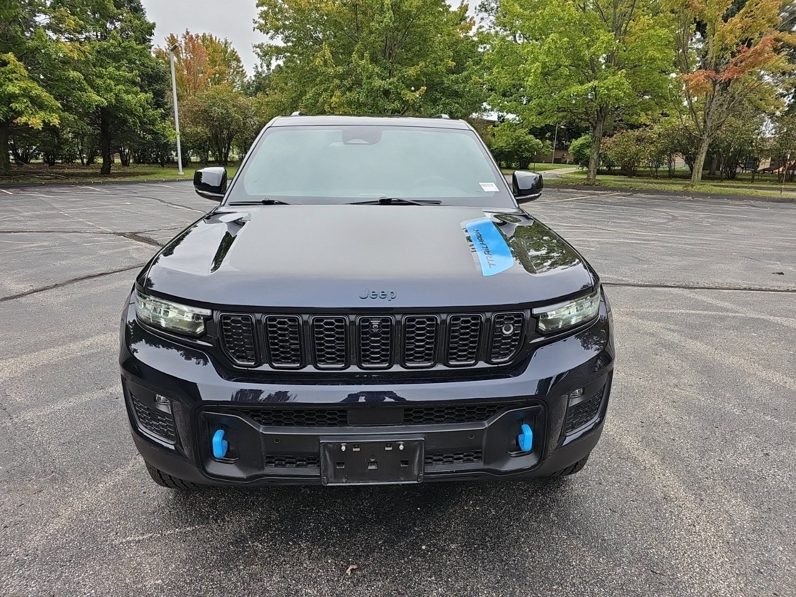 Used 2023 Jeep Grand Cherokee Trailhawk w/ Advanced Protech Group II AWD/4WD image 9
