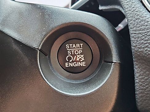 Used 2020 Jeep Compass Latitude AWD/4WD image 24