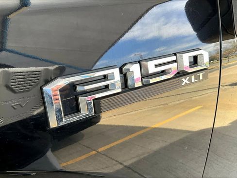 Used 2018 Ford F150 XLT w/ Equipment Group 302A Luxury AWD/4WD image 30