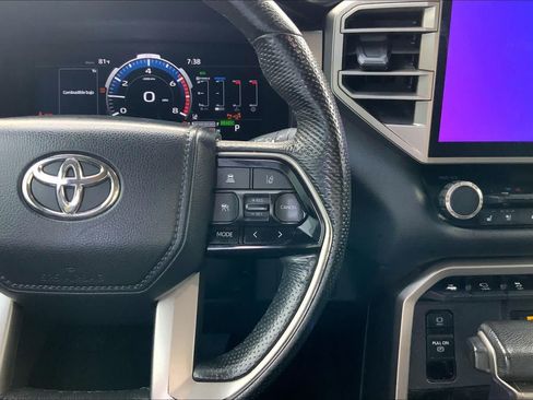 Used 2024 Toyota Tundra Limited AWD/4WD image 23
