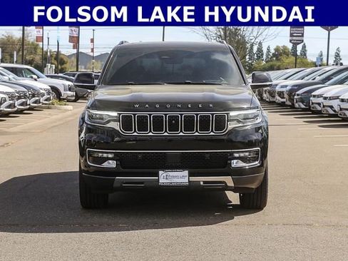 Used 2022 Jeep Wagoneer Series III w/ Premium Group I image 7