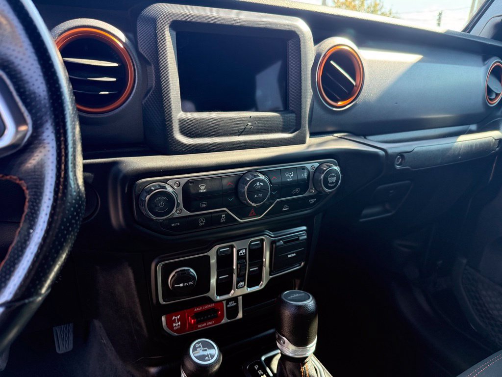 Used 2021 Jeep Gladiator Mojave w/ LED Lighting Group AWD/4WD image 15