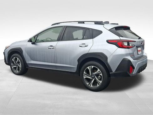 Used 2024 Subaru Crosstrek 2.0i Premium image 4