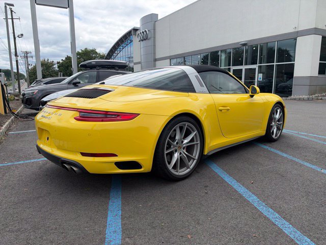 Used 2017 Porsche 911 Targa 4S AWD/4WD image 5