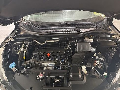 Used 2021 Honda HR-V Sport image 23