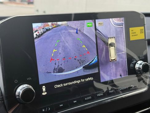 New 2025 Mitsubishi Outlander SE image 15