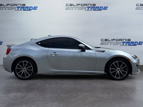 Used 2020 Subaru BRZ Limited w/ Popular Package #2 RWD image 4