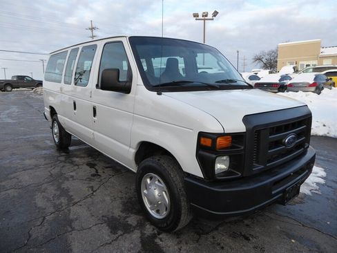 Used 2013 Ford E-350 and Econoline 350 XL image 1