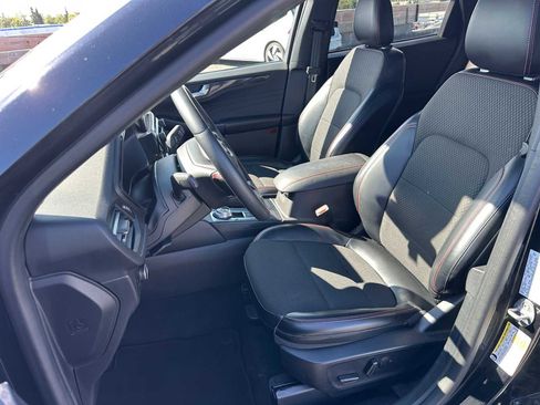 Used 2024 Ford Escape ST-Line image 21