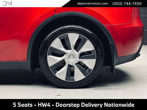 Used 2023 Tesla Model Y Long Range AWD/4WD image 38