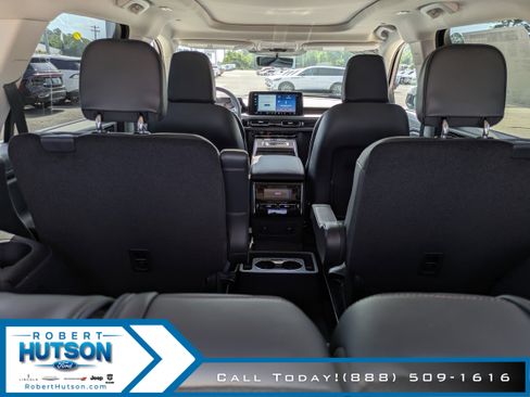 New 2025 Lincoln Aviator Reserve image 12