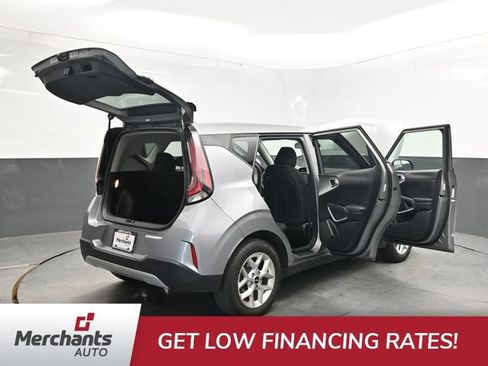 Used 2023 Kia Soul LX w/ Option Group 015 FWD image 57