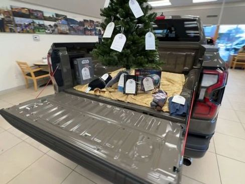 New 2025 Ford Ranger Raptor image 3