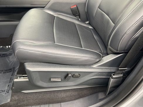 New 2025 Ford F150 Lariat w/ Equipment Group 501A Mid image 14