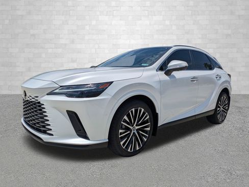 Used 2023 Lexus RX 350 Premium Plus w/ Cold Area Package FWD image 5