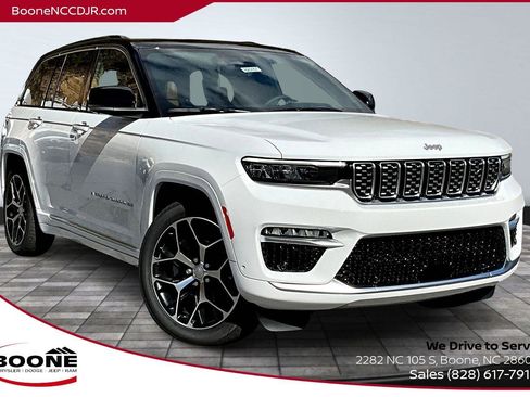 New 2025 Jeep Grand Cherokee Summit image 1