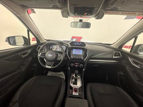 Used 2021 Subaru Forester Premium AWD/4WD image 35