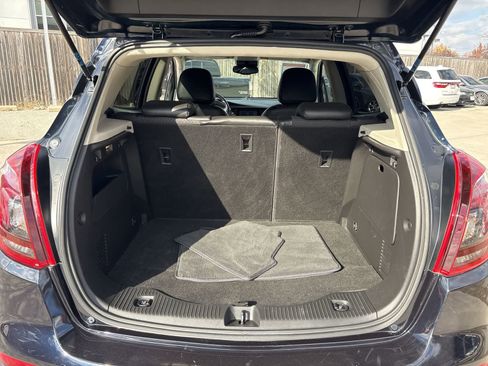 Used 2022 Buick Encore Preferred w/ Safety Package image 18