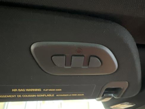 Used 2023 Chevrolet Corvette Stingray w/ Z51 Performance Package image 34