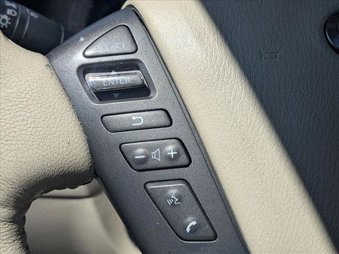 Used 2011 INFINITI QX56 4WD w/ Theater Pkg image 11