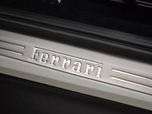 Used 2024 Ferrari Roma RWD image 33