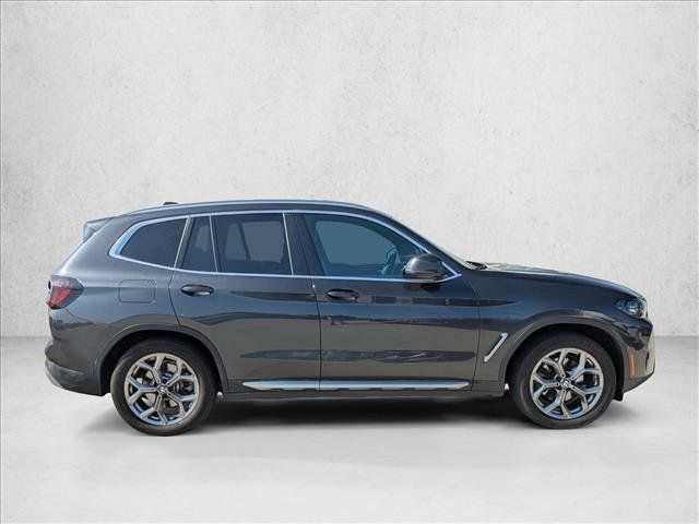 Used 2022 BMW X3 xDrive30i w/ Premium Package 2 AWD/4WD image 4