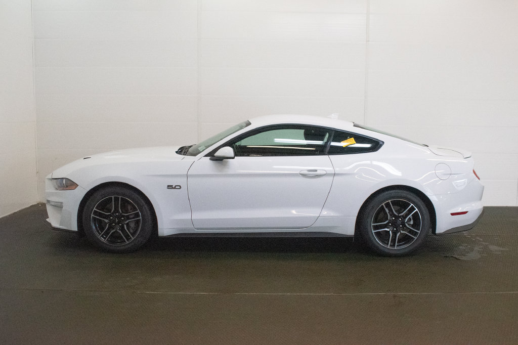 Used 2020 Ford Mustang GT RWD image 7
