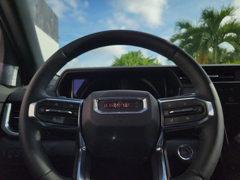 New 2027 GMC Terrain Elevation w/ Elevation Premium Package FWD image 25