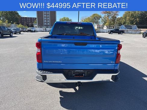 Used 2025 Chevrolet Silverado 1500 LT image 4