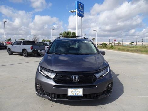 New 2026 Honda Odyssey Touring image 2
