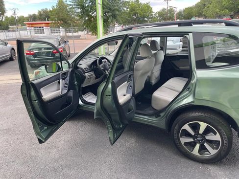 Used 2017 Subaru Forester 2.5i w/ Alloy Wheel Package AWD/4WD image 13