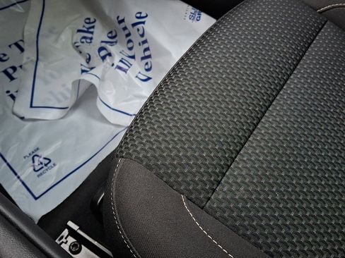 Certified 2023 GMC Acadia SLE image 26