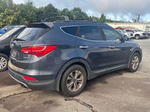 Used 2015 Hyundai Santa Fe Sport w/ Option Group 04 FWD image 8