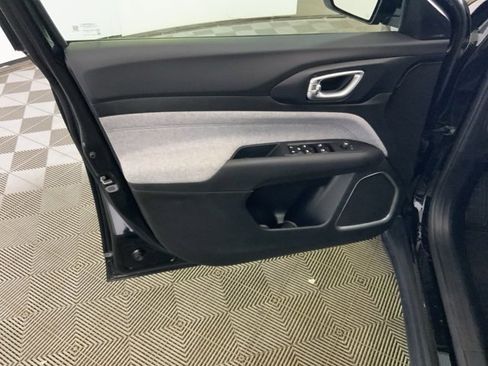 Used 2026 Jeep Compass Latitude image 26