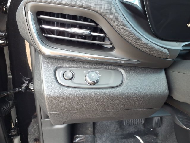 New 2026 Buick Envista Sport Touring w/ Convenience I Package FWD image 28
