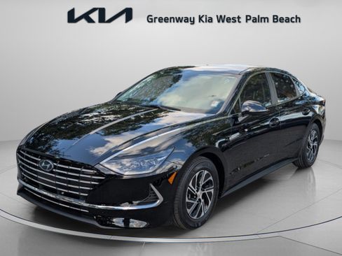 Used 2023 Hyundai Sonata Blue image 4