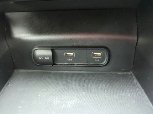 Used 2022 Kia K5 LXS image 31