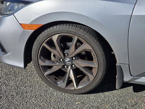 Used 2020 Honda Civic Sport image 11