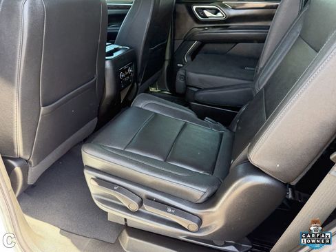 Certified 2022 Chevrolet Tahoe Z71 w/ Luxury Package AWD/4WD image 18