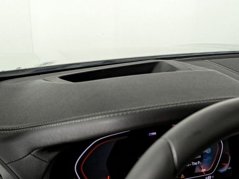 Used 2021 BMW X4 xDrive30i w/ M Sport Package image 16