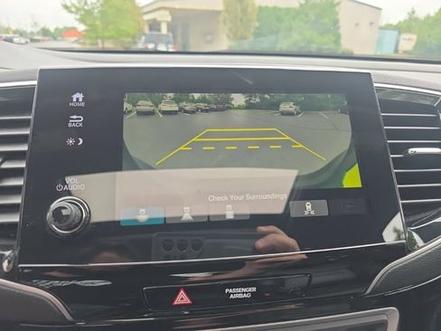 Used 2019 Honda Pilot Touring image 21