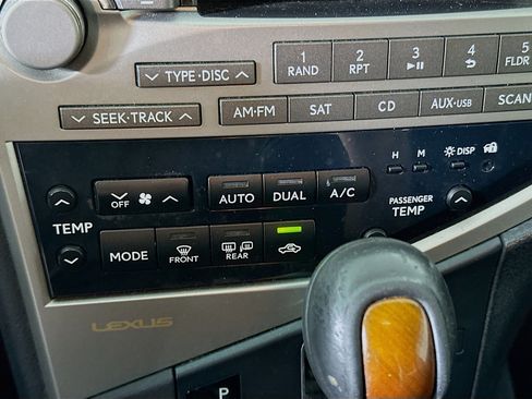 Used 2010 Lexus RX 350 2WD image 23